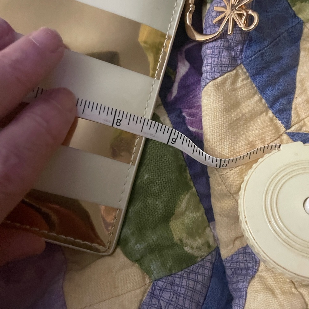 Kate Spade Gold and White Clutch - Picture 11 of 12